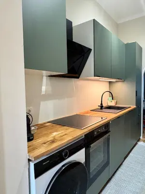 Küche/Küchenzeile in der Unterkunft Haven Home Vienna Apartment