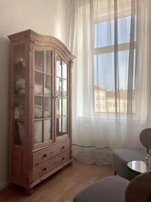 Ein Sitzbereich in der Unterkunft Sunny Apartment on Yppenplatz near City Center