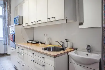Grundriss der Unterkunft Comfortable 2BR Apartment - Perfect for Longstays