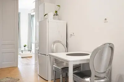 Grundriss der Unterkunft Comfortable 2BR Apartment - Perfect for Longstays