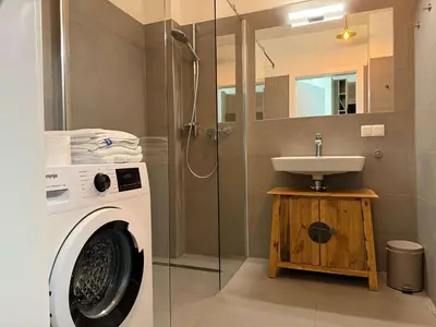 Ein Badezimmer in der Unterkunft Central and stylish studio in Vienna