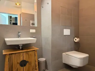 Ein Badezimmer in der Unterkunft Central and stylish studio in Vienna