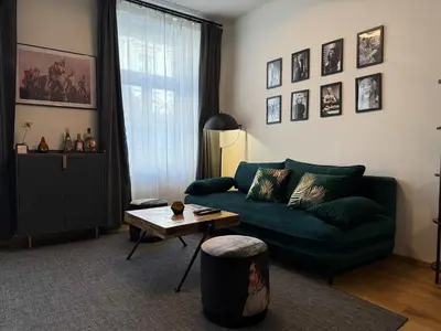 Ein Sitzbereich in der Unterkunft High-end central studio in Vienna