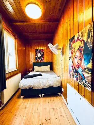 Grundriss der Unterkunft Simple 3 Bedroom Apartment with Outdoor Space Sleeps up to 8