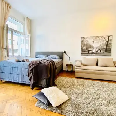 Affordable Room in Villa
