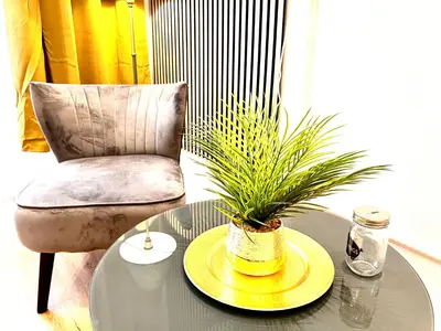 Ein Sitzbereich in der Unterkunft TheWICKI 1504 - Wunderschöne Apartments in Wien