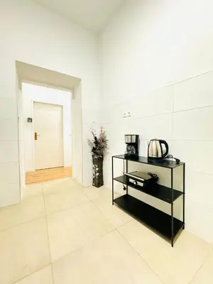 Grundriss der Unterkunft Elegant Private Rooms in 4BR Apartment Near Westbahnhof