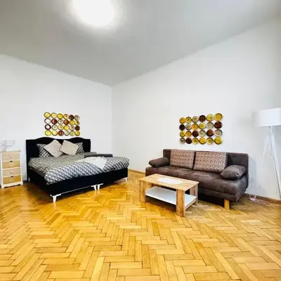 Room - 95135