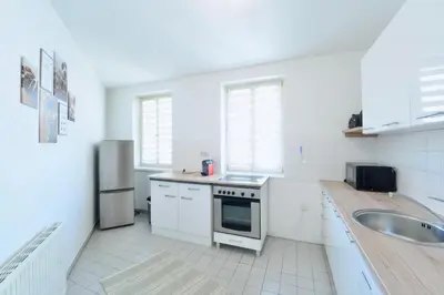 Küche/Küchenzeile in der Unterkunft Modern Apartment near Vienna Central Station