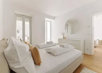 Ein Bett oder Betten in einem Zimmer der Unterkunft Luxury 2 Bedroom Apartment with Garden
