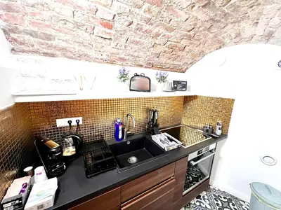 Küche/Küchenzeile in der Unterkunft UNO POOL Apartment