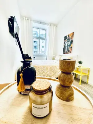 TV/Unterhaltungsangebot in der Unterkunft Elegant Yet Affordable Palace Studio