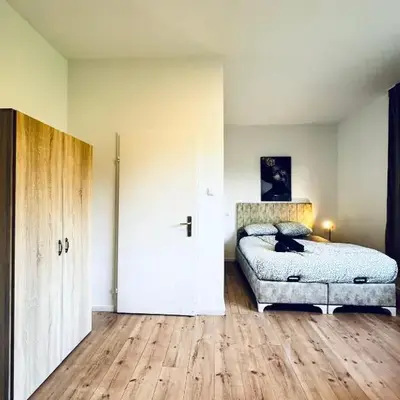 Budget Friendly House with Garden for 25 Guests
