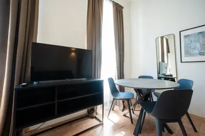 TV/Unterhaltungsangebot in der Unterkunft Modern 1-bedroom apartment next to Praterstern