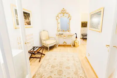 Ein Sitzbereich in der Unterkunft Royal Vienna Stay
