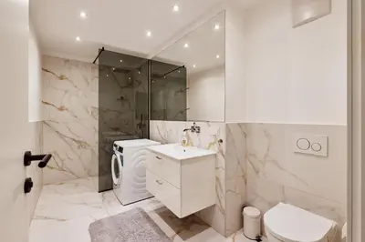 Ein Badezimmer in der Unterkunft Premium Apartment near TrippleTower close to Central Wien 24h Checkin
