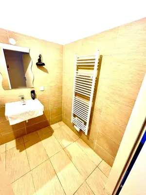 Ein Badezimmer in der Unterkunft Privat Lax Apartment in der nähe von wien city center