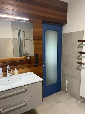 Ein Badezimmer in der Unterkunft Rosis Appartement