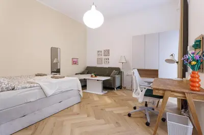 Ein Sitzbereich in der Unterkunft Renovated Central Apartment with Terrace