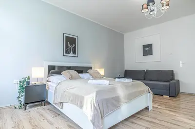 Ein Bett oder Betten in einem Zimmer der Unterkunft Affordable 2BR Apartment, Best for Long Stay