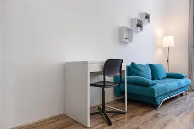 Ein Sitzbereich in der Unterkunft Spacious 2BR Apt with Ideal Location For Long Stay