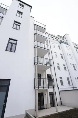 Das Gebäude in dem sich die Ferienwohnung befindet
