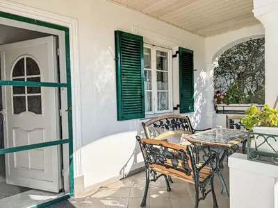 Ein Balkon oder eine Terrasse in der Unterkunft Holiday Home Großmutters Ferienhaus by Interhome
