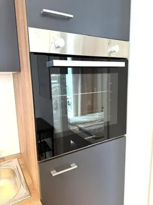 Küche/Küchenzeile in der Unterkunft Central, Brand New Apartment with Private Own Garden