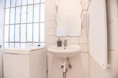 Grundriss der Unterkunft Super Central 1BR Stylish Apt, for Travellers