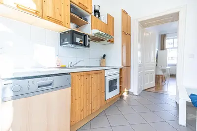 Grundriss der Unterkunft Comfortable 2 Private rooms in Shared Apt, Great Location in Vienna