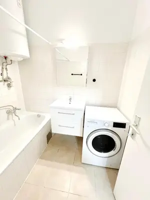 Ein Badezimmer in der Unterkunft Family apartment - 5 minutes to schönbrunn