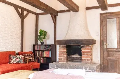 Ein Sitzbereich in der Unterkunft Two Modern Apartments Comfortable Stay for Groups