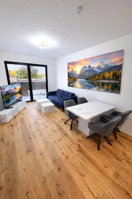 Ein Sitzbereich in der Unterkunft Exklusiv 2BR Penthouse AZ! Big Terrace&Garage!