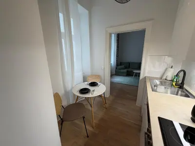 Küche/Küchenzeile in der Unterkunft Cosy City Apartment Modern Living in Wien Penzing