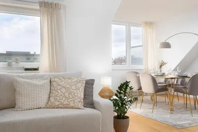 Ein Sitzbereich in der Unterkunft ROOF No 51 - Superior Sky Suite with Terrace and AC