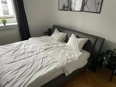 Ein Bett oder Betten in einem Zimmer der Unterkunft 105qm, balcony, near center, Schönbrunn, attic