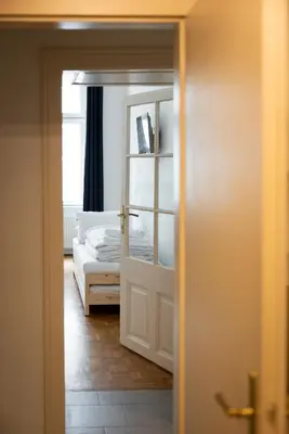 Ein Bett oder Betten in einem Zimmer der Unterkunft Stylish Central Apartment with Free Parking