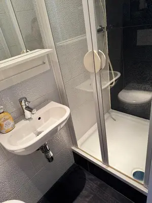 Ein Badezimmer in der Unterkunft Cozy family apartment