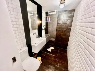 Ein Badezimmer in der Unterkunft TheWICKI 0206 - Wunderschöne Apartments in Wien