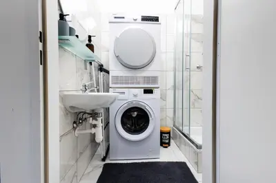 Ein Badezimmer in der Unterkunft Harmony-Heights Apartment