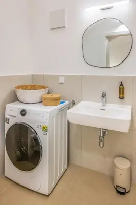 Ein Badezimmer in der Unterkunft Air Con I free parking I floor heating