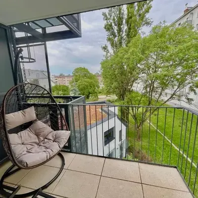 Brand New Danube Apartment with Balcony and Free Parking