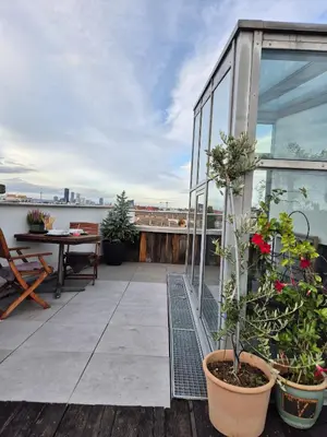 Ein Balkon oder eine Terrasse in der Unterkunft Rooftop Loft