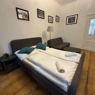 Green centrally located apartment in Vienna