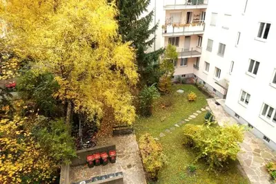 Ein Garten an der Unterkunft Unbeatable infrastructure - near Vienna Central Station