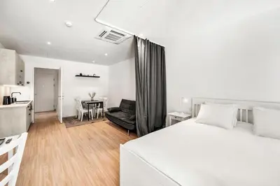 Grundriss der Unterkunft 5 seperate Studio Apartments 401-405 - Central - AC
