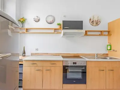 Küche/Küchenzeile in der Unterkunft BOHO Dream Apartment 4BR AC Big