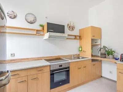 Küche/Küchenzeile in der Unterkunft BOHO Dream Apartment 4BR AC Big