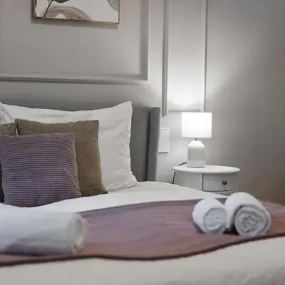 Bel Étage - 4BR Superior Family-Suite with AC - City Centre