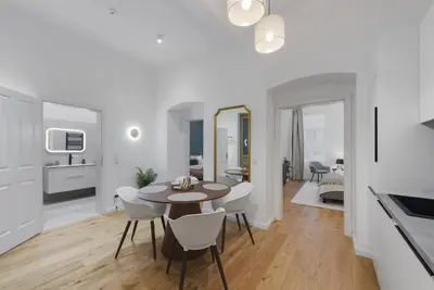 Küche/Küchenzeile in der Unterkunft Schönbrunn Maison - Boutique 2 BR Residence in Viennas Greenest Quarter - by 4ty3 Apartments